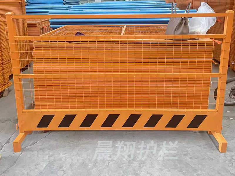 建筑工地圍擋移動(dòng)護(hù)欄